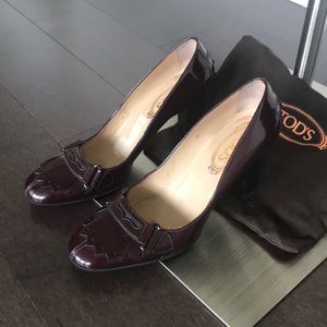 Tod’s stacked-heeled loafers